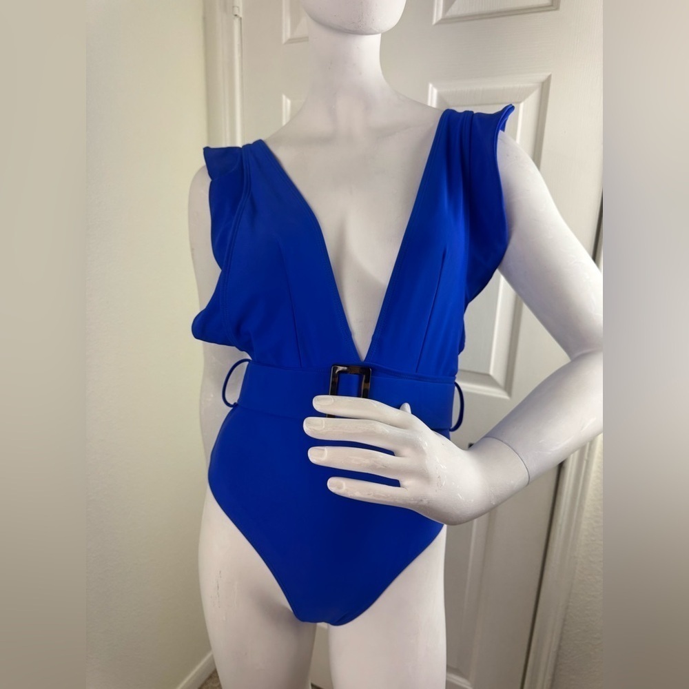 Unbranded Vibrant Blue Plunge Swimsuit Size Medium.